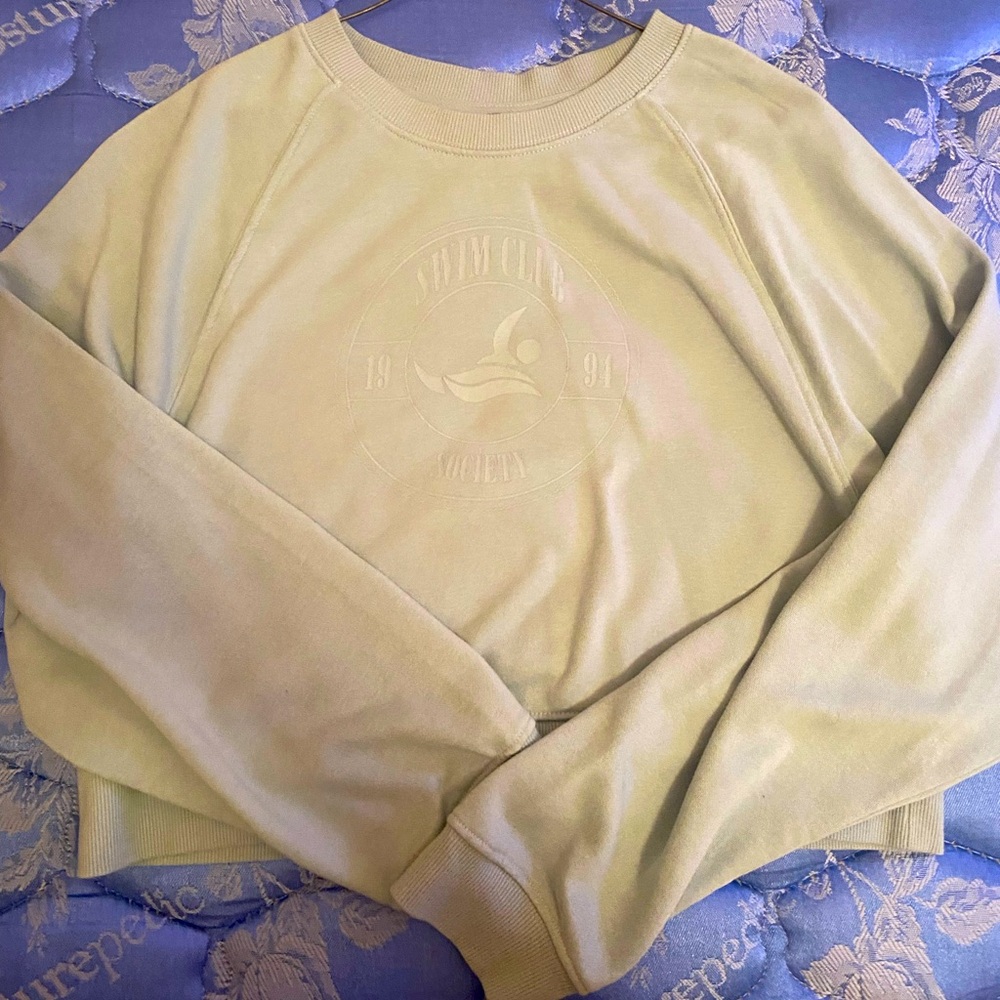Crewneck